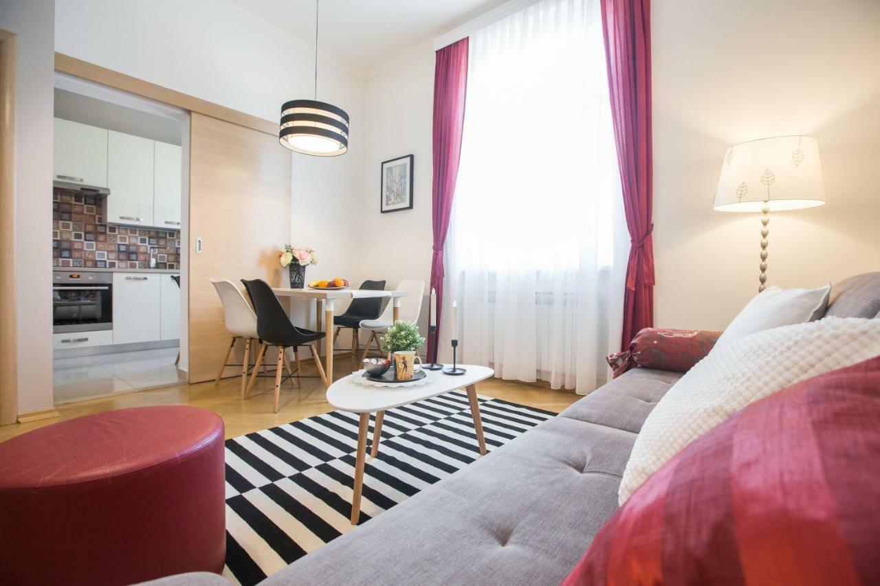 Apartamento Angela Main Street Luxury Oasis & Free Parking Zagreb Exterior foto